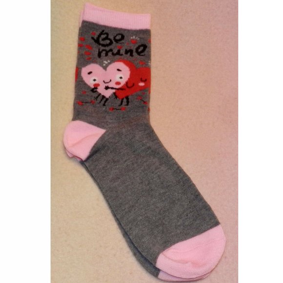 Valentine Hugging Hearts Be Mine Socks - Picture 5 of 5